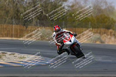 media/Apr-09-2022-SoCal Trackdays (Sat) [[c9e19a26ab]]/Turn 3 (135pm)/